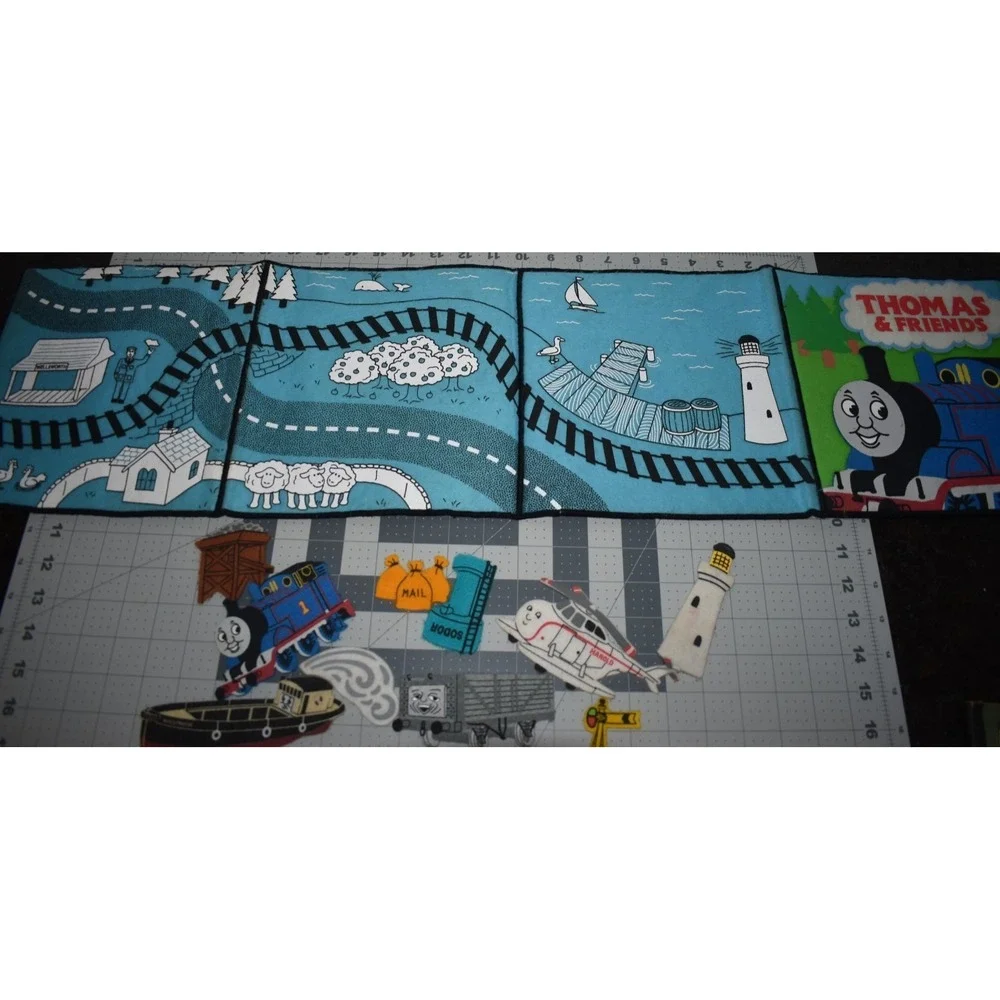THOMAS TRAIN & FRIENDS FELT KIDS STORY Book with PIECES parts Vintage 2000
